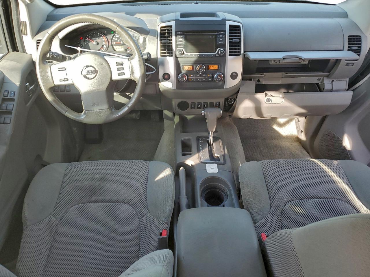 2016 NISSAN Frontier