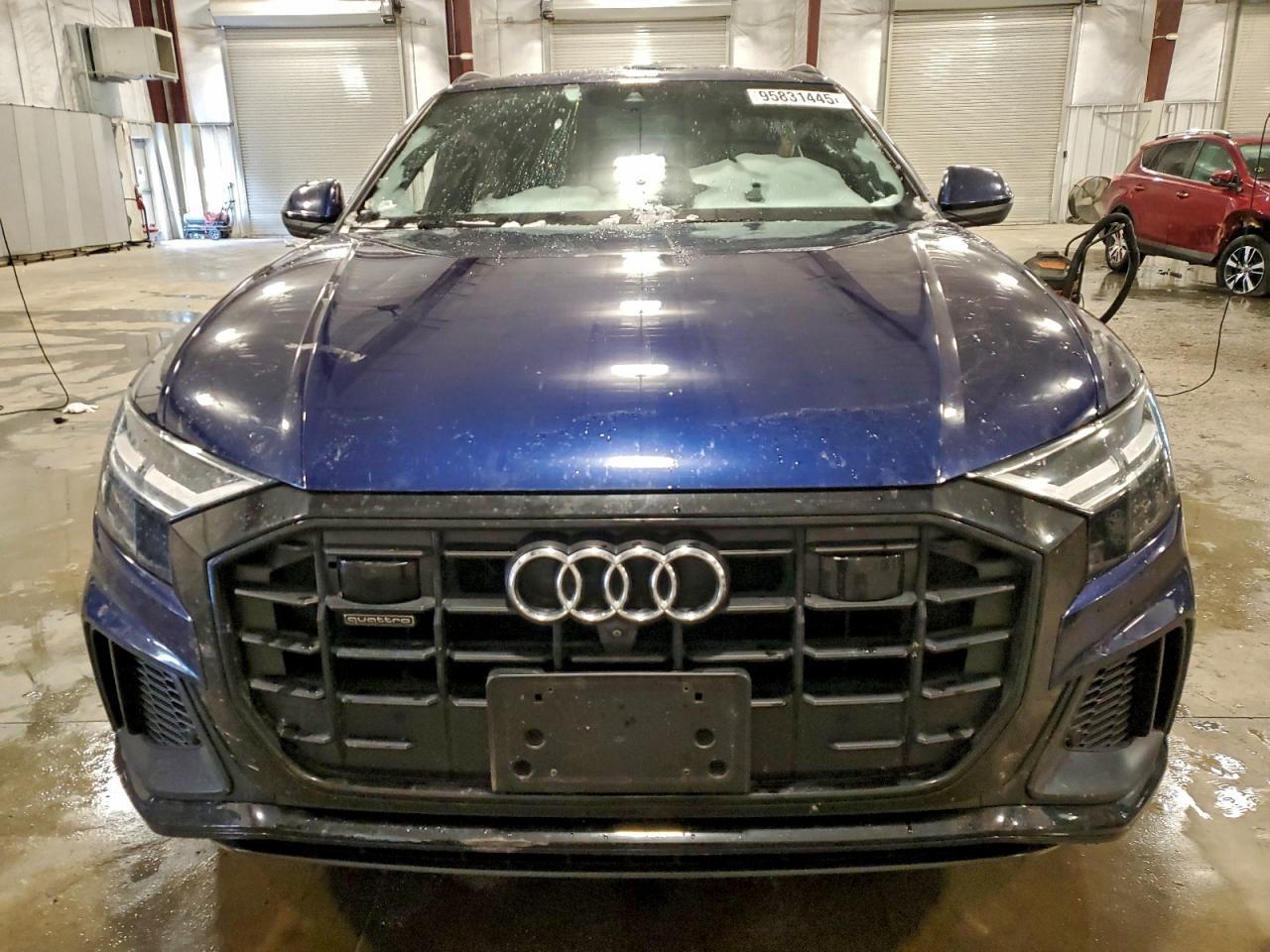 2019 AUDI Q8