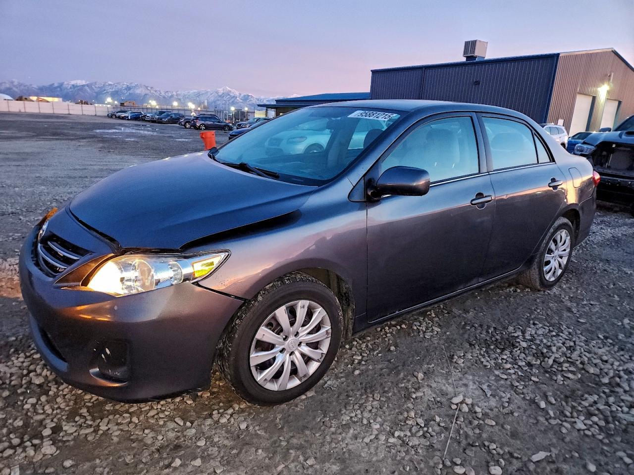 2013 TOYOTA COROLLA