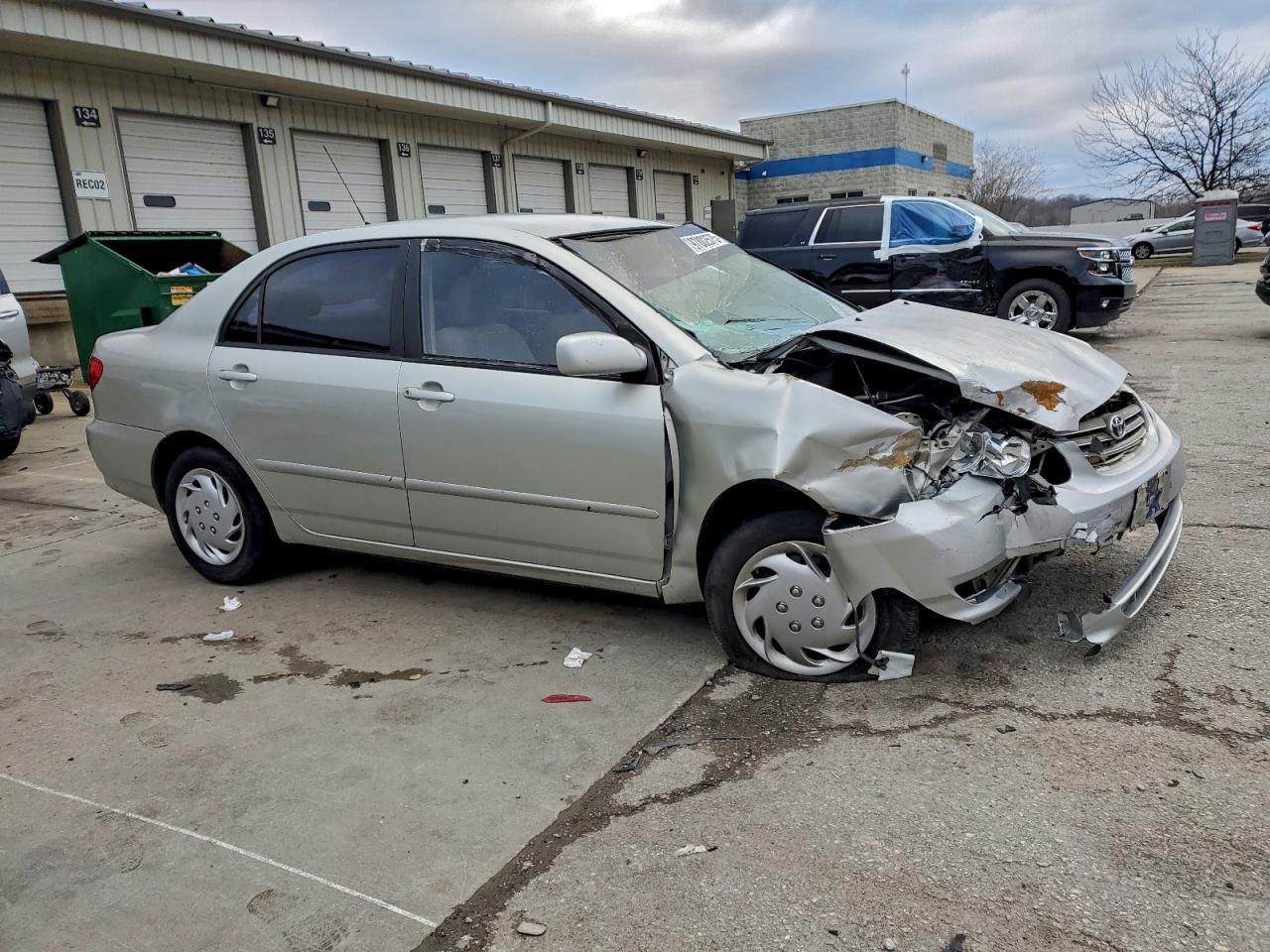 2004 TOYOTA COROLLA