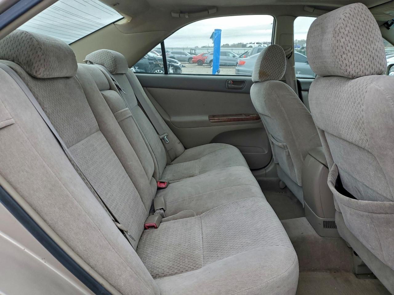2004 TOYOTA CAMRY