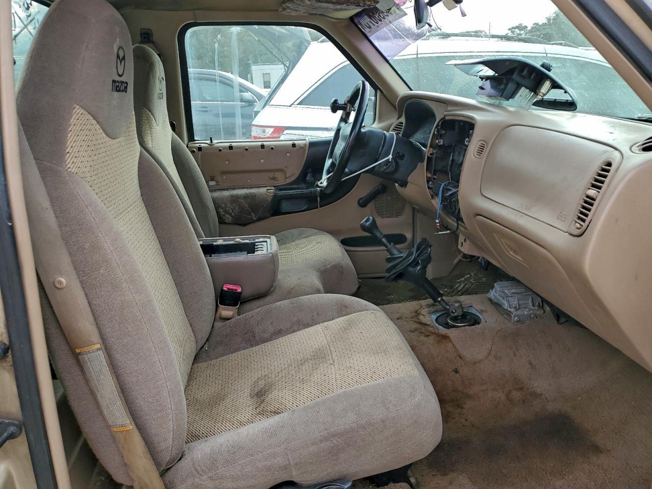 1999 MAZDA B2500