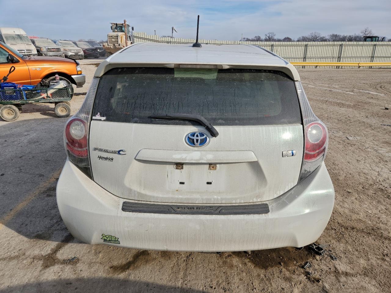 2013 TOYOTA Prius c