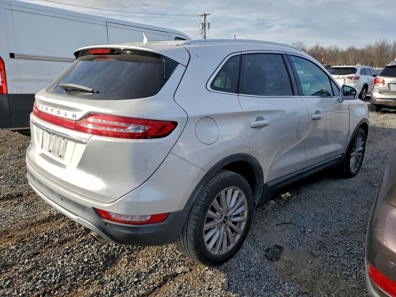 2019 LINCOLN MKC