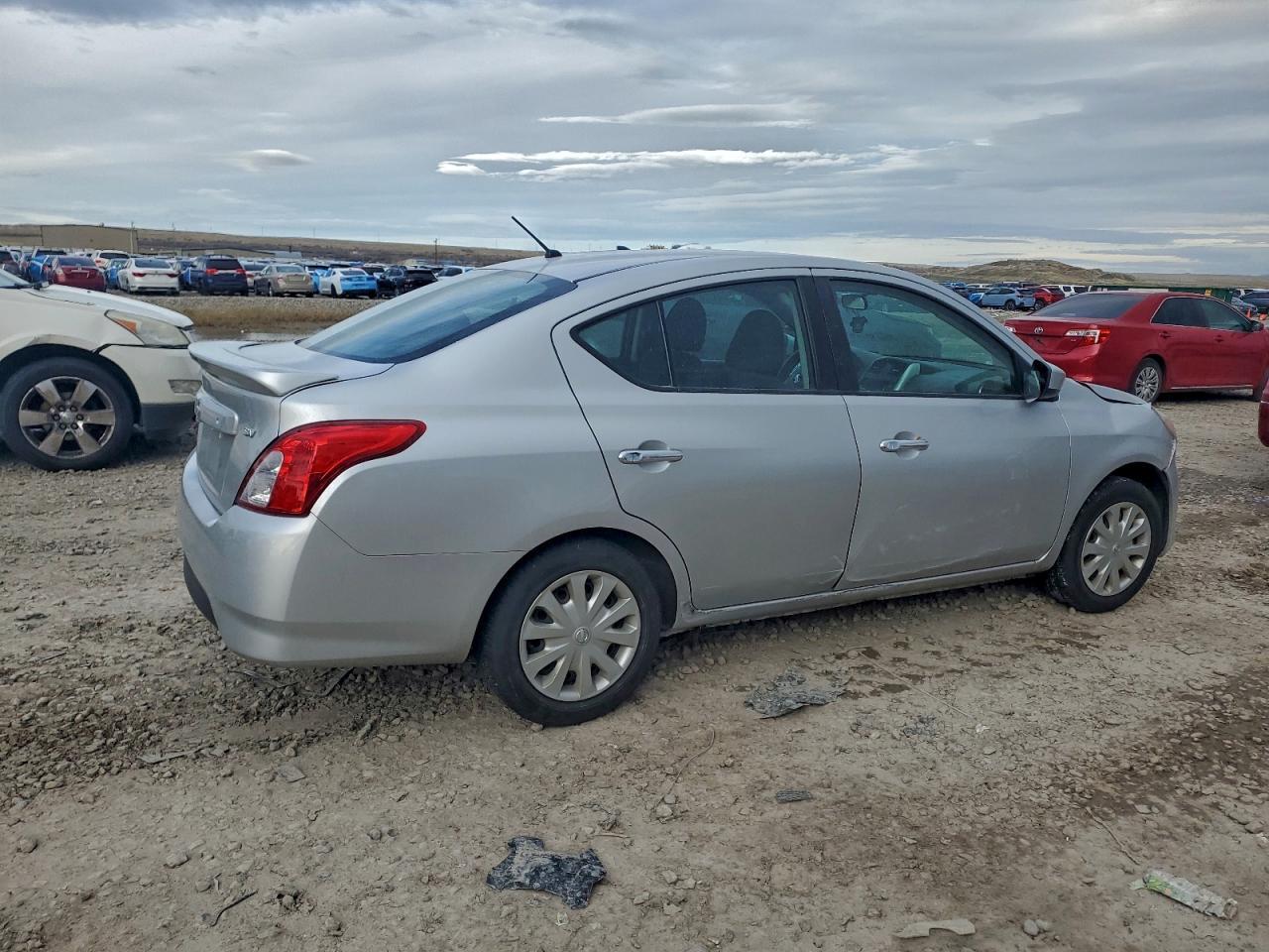 2018 NISSAN VERSA