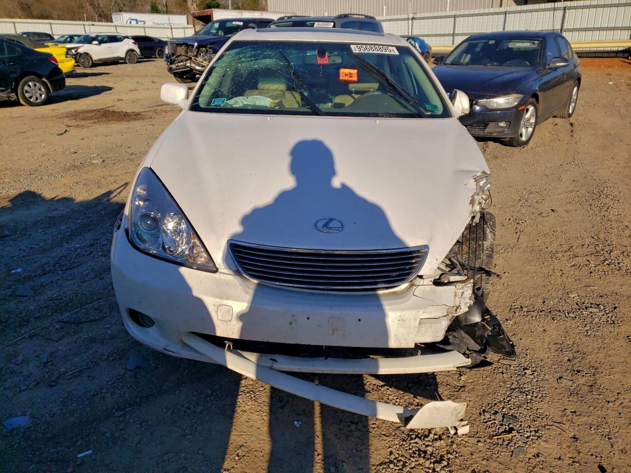 2005 LEXUS ES 330