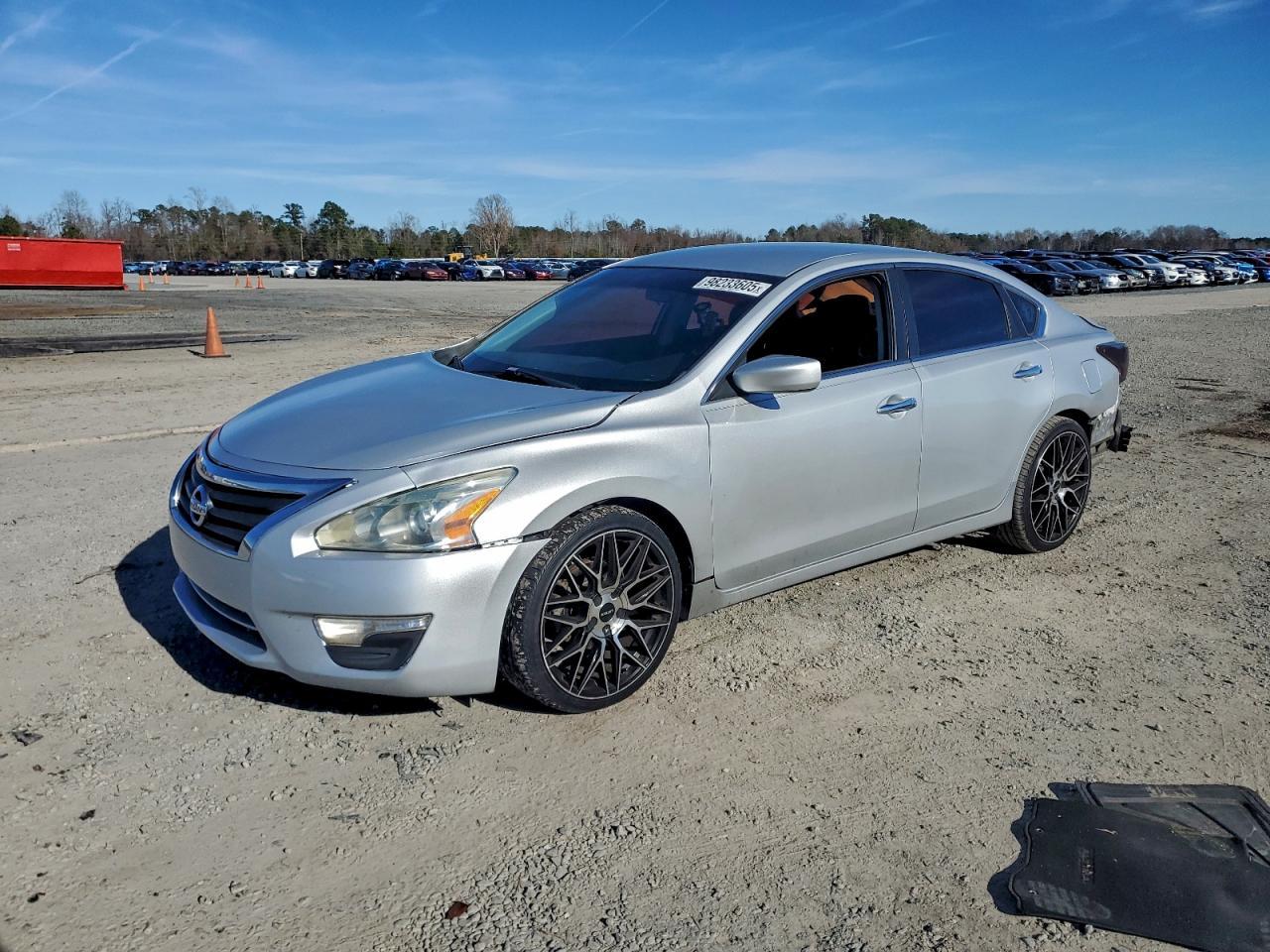2015 NISSAN ALTIMA