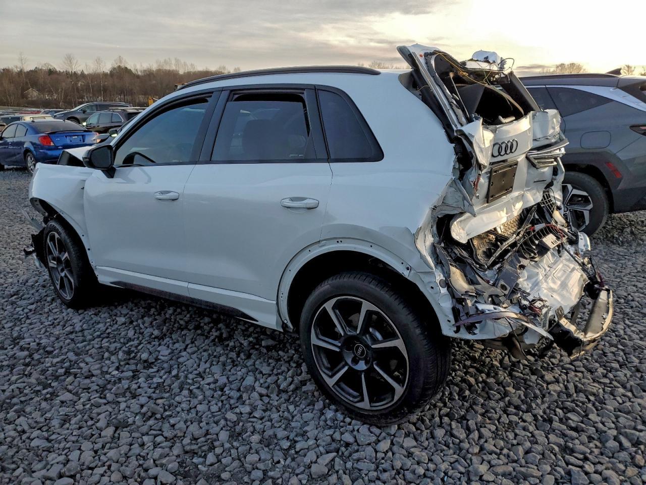 2025 AUDI Q3