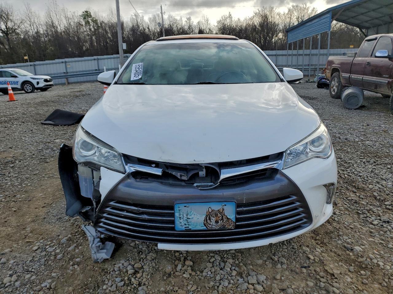 2015 TOYOTA CAMRY