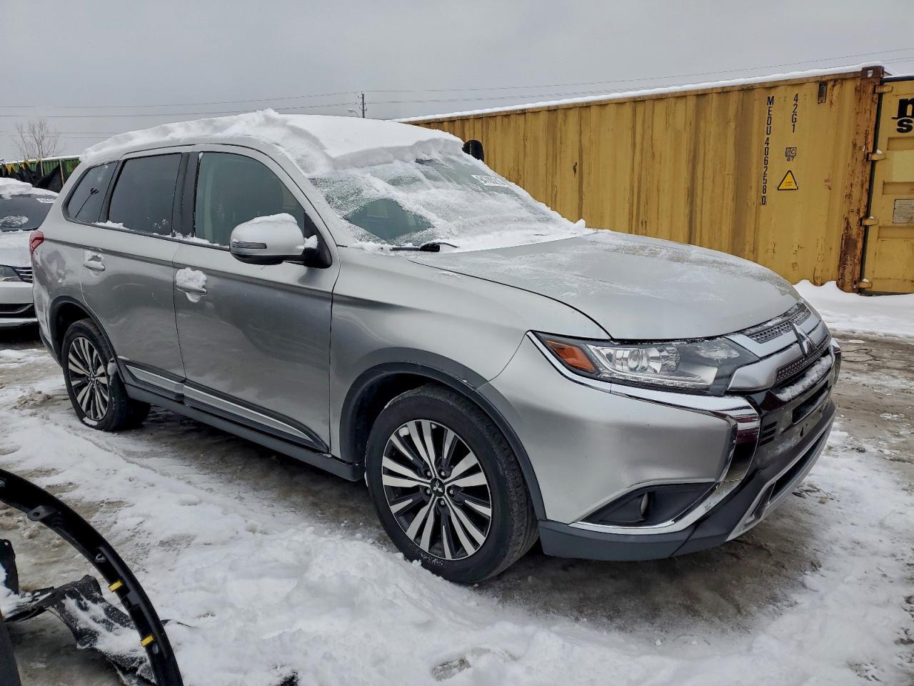 2019 MITSUBISHI outlander