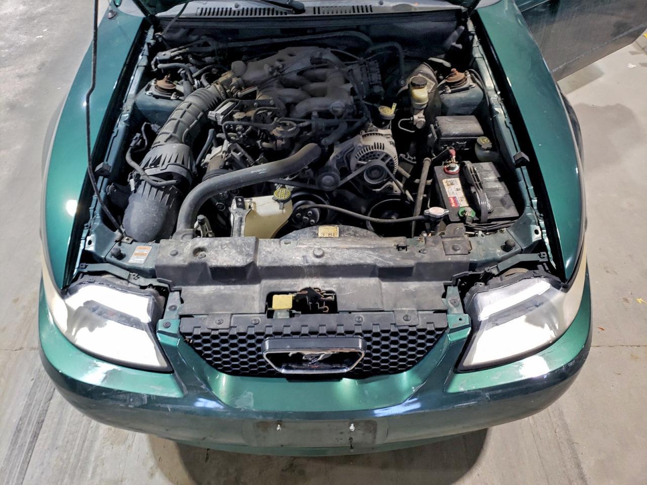 2000 FORD MUSTANG