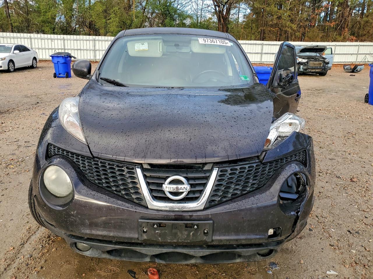 2014 NISSAN Juke