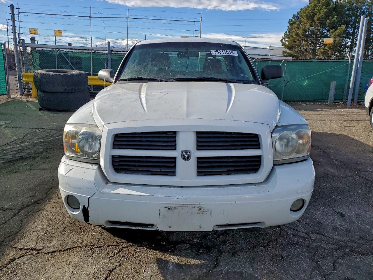 2006 DODGE Dakota