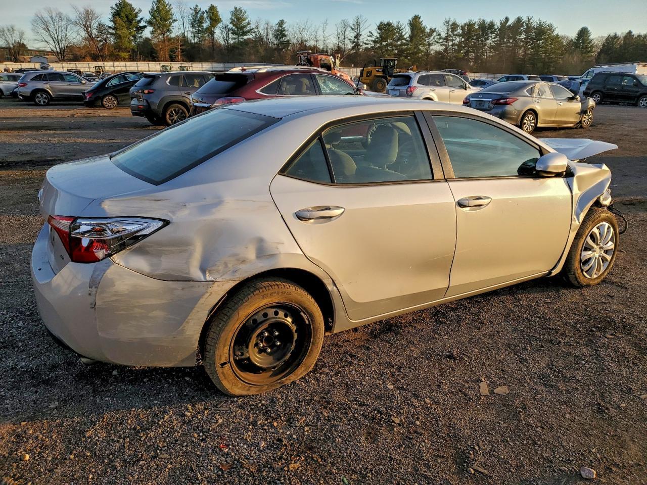 2016 TOYOTA COROLLA