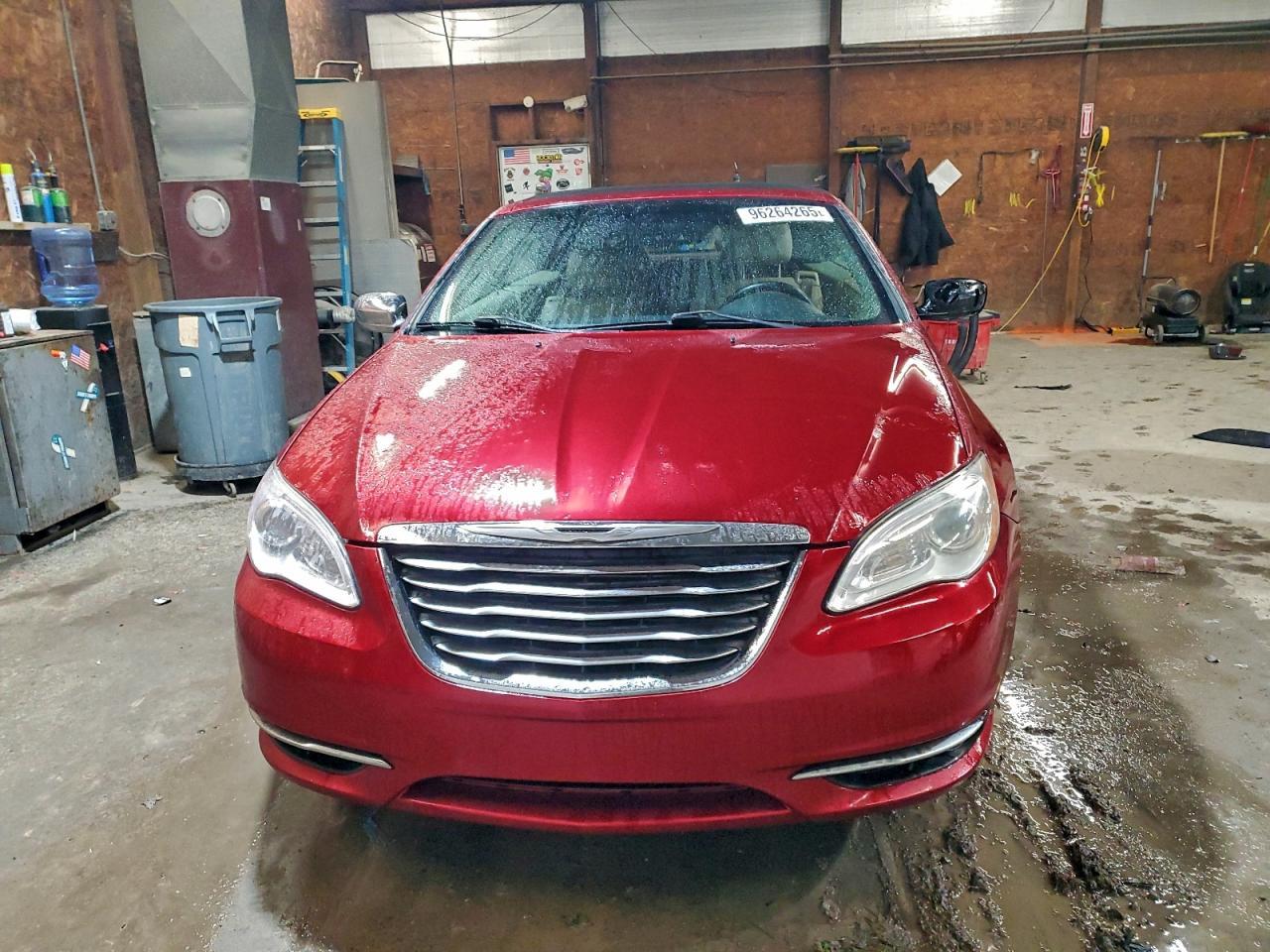 2013 CHRYSLER 200