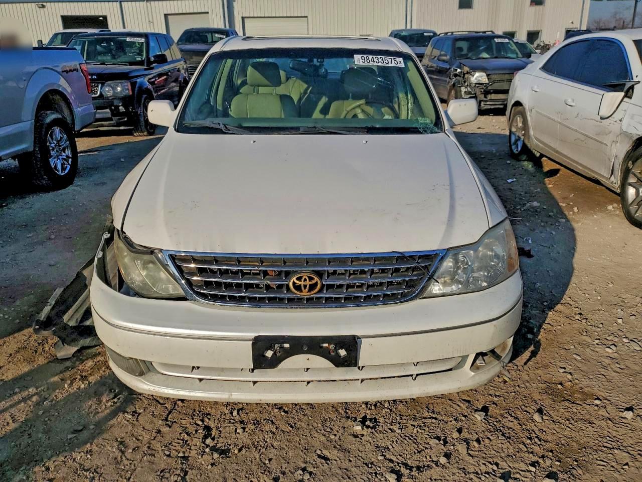2003 TOYOTA Avalon