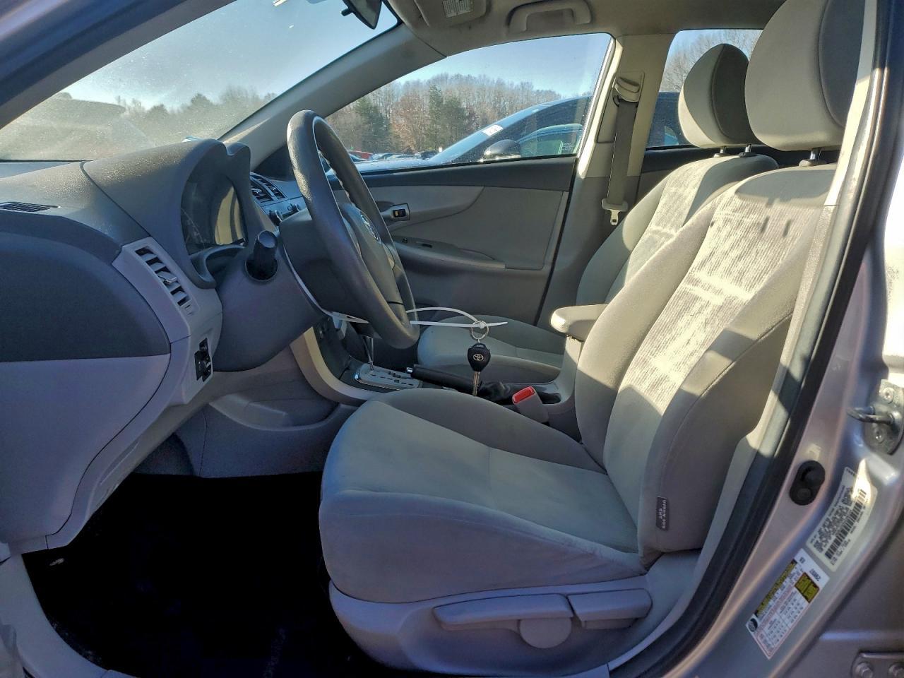 2010 TOYOTA COROLLA