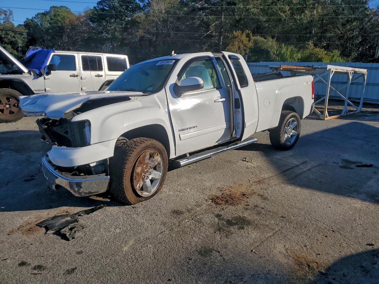 2013 GMC Sierra