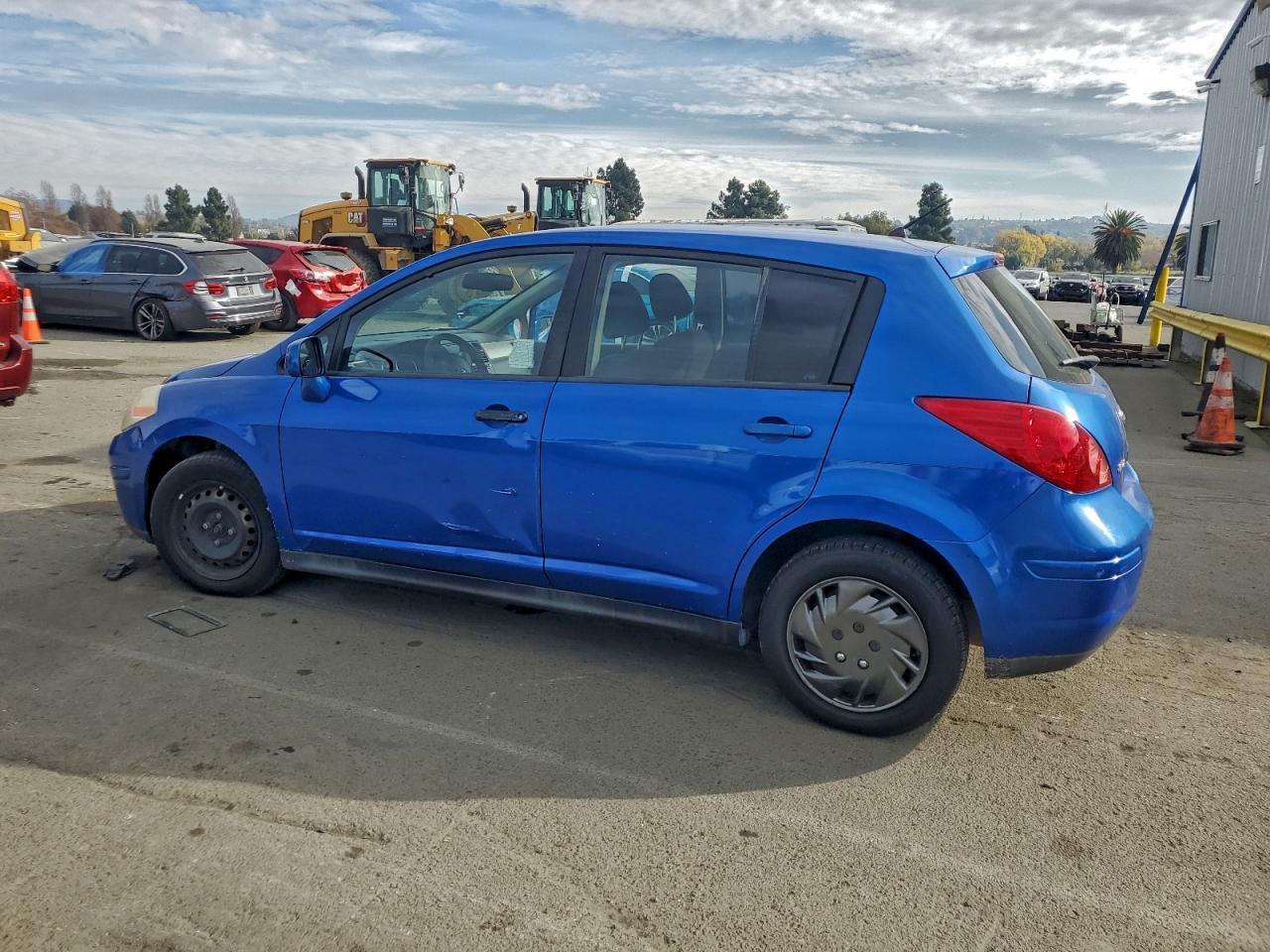2008 NISSAN VERSA