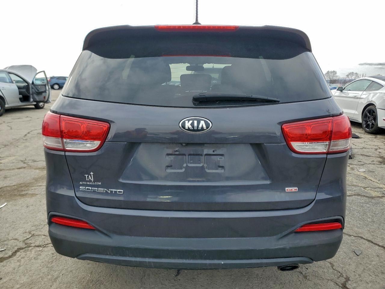 2017 KIA SORENTO
