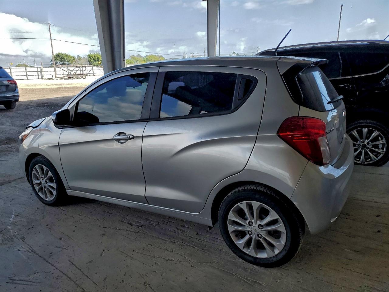 2020 CHEVROLET Spark