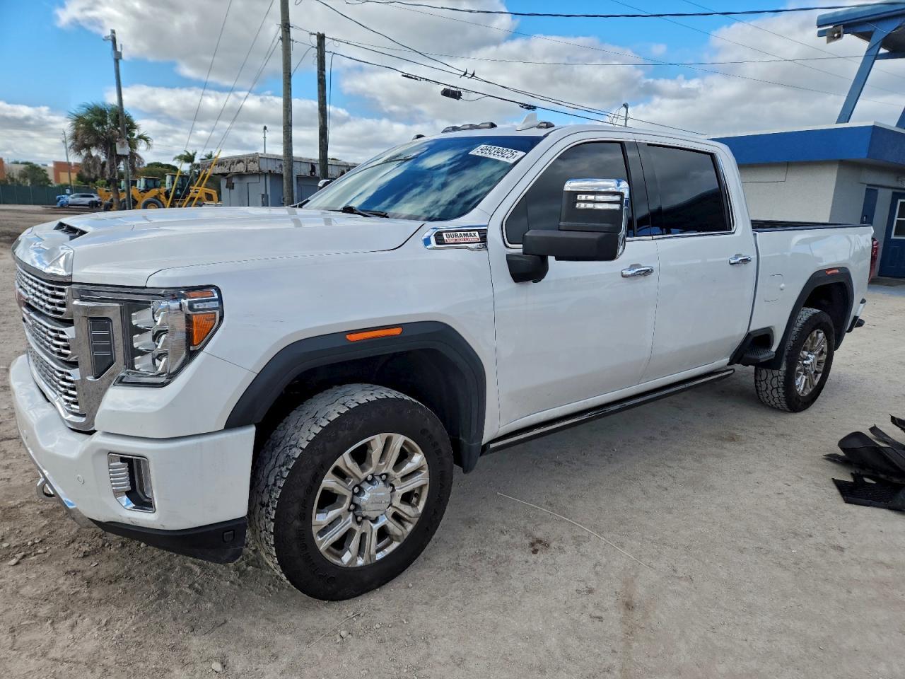 2023 GMC Sierra