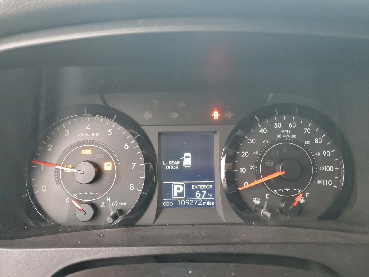 2017 TOYOTA SIENNA