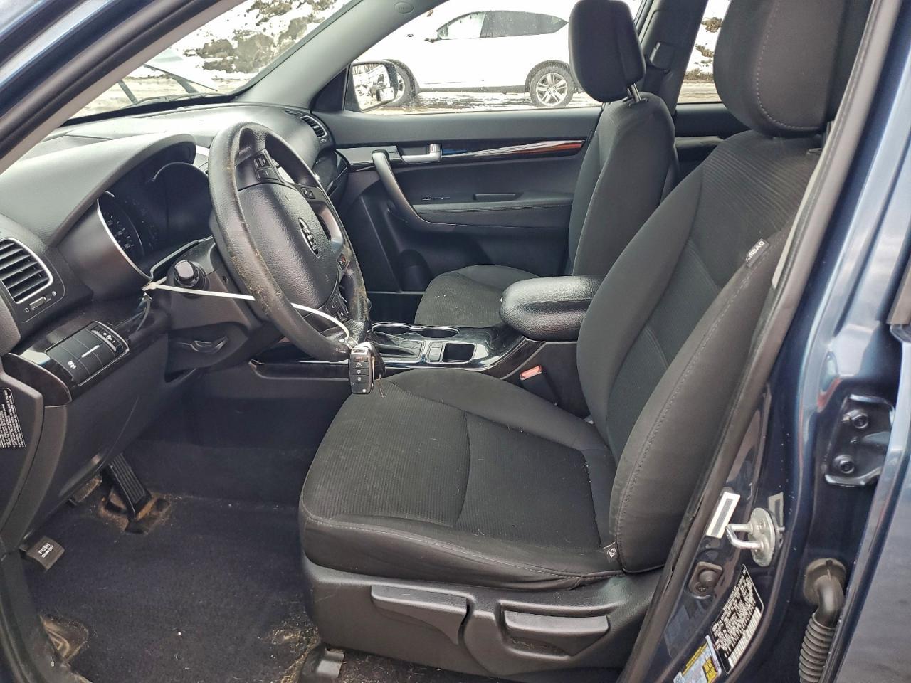 2015 KIA SORENTO