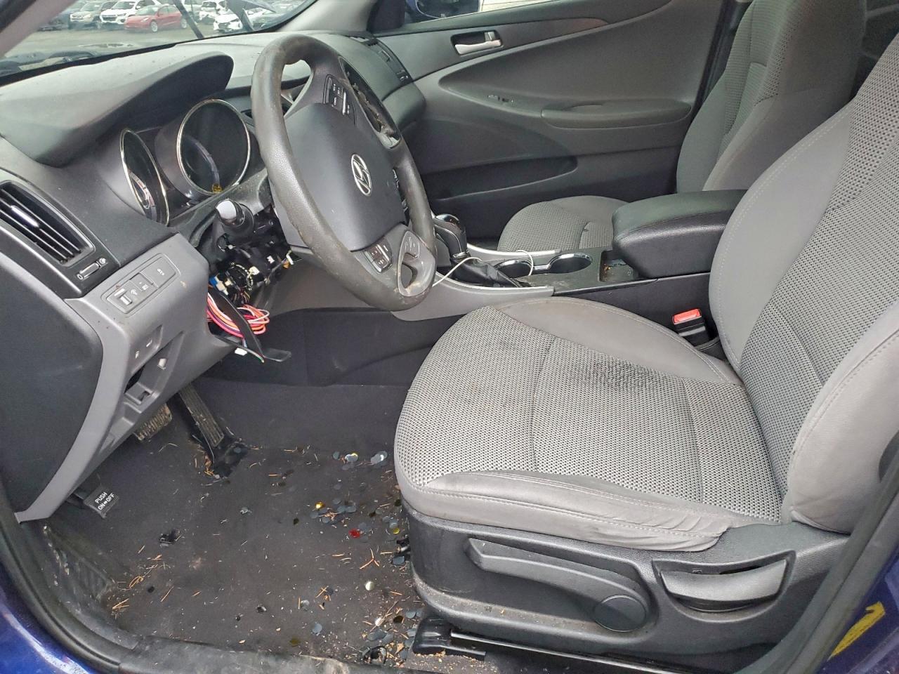 2012 HYUNDAI SONATA