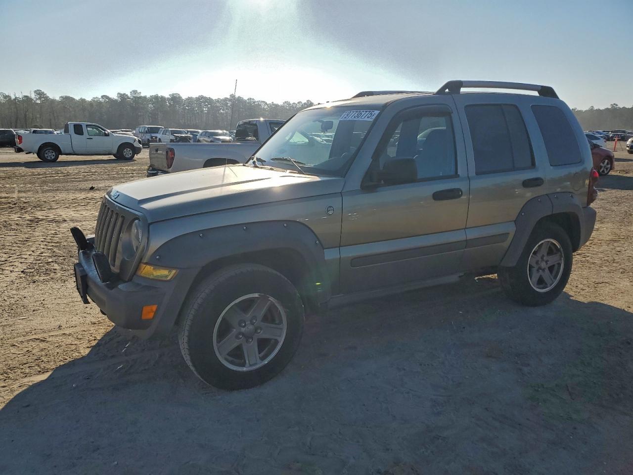 2005 JEEP Liberty