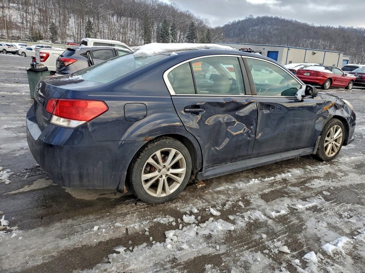2014 SUBARU Legacy