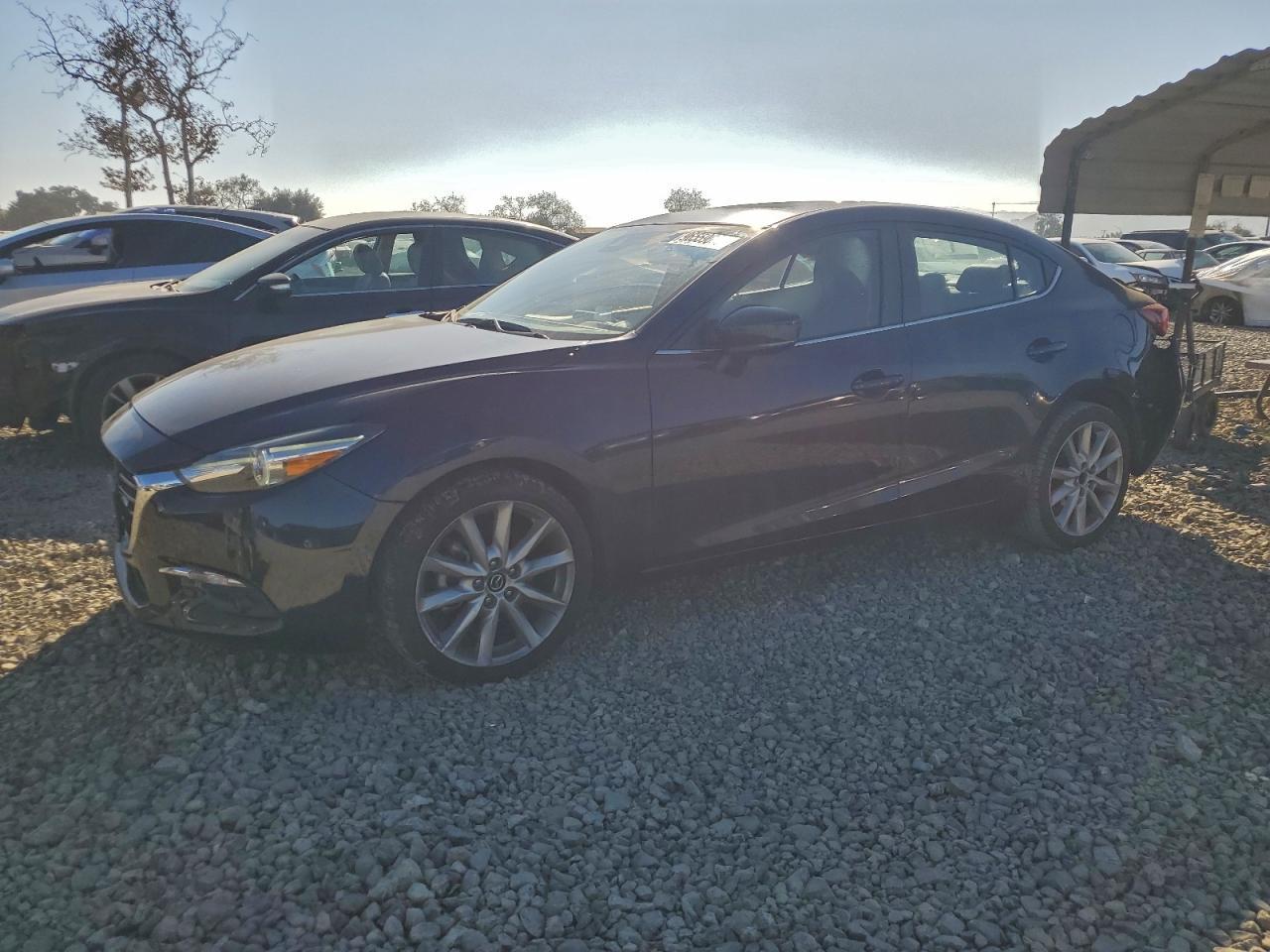 2017 MAZDA 3