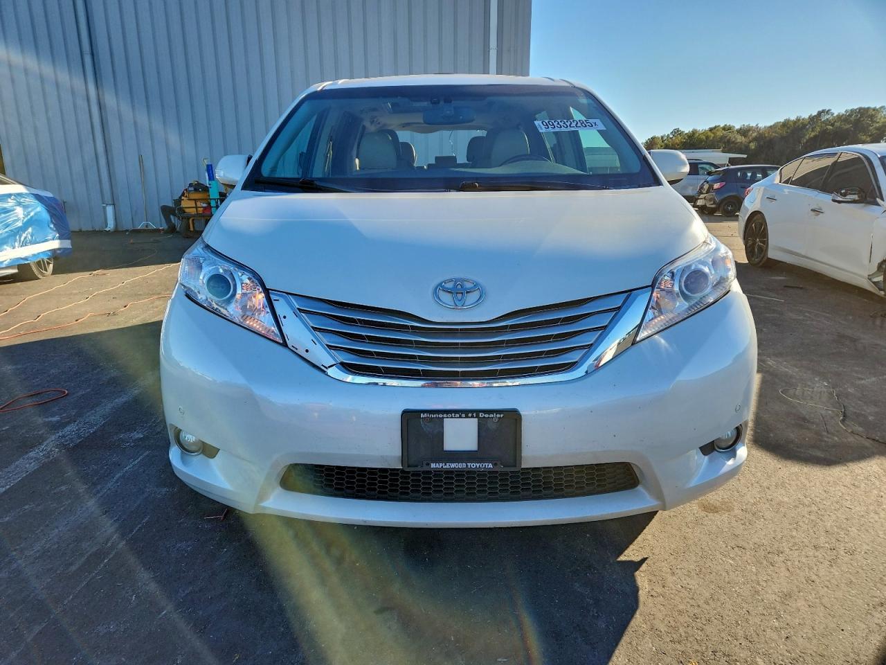 2014 TOYOTA SIENNA