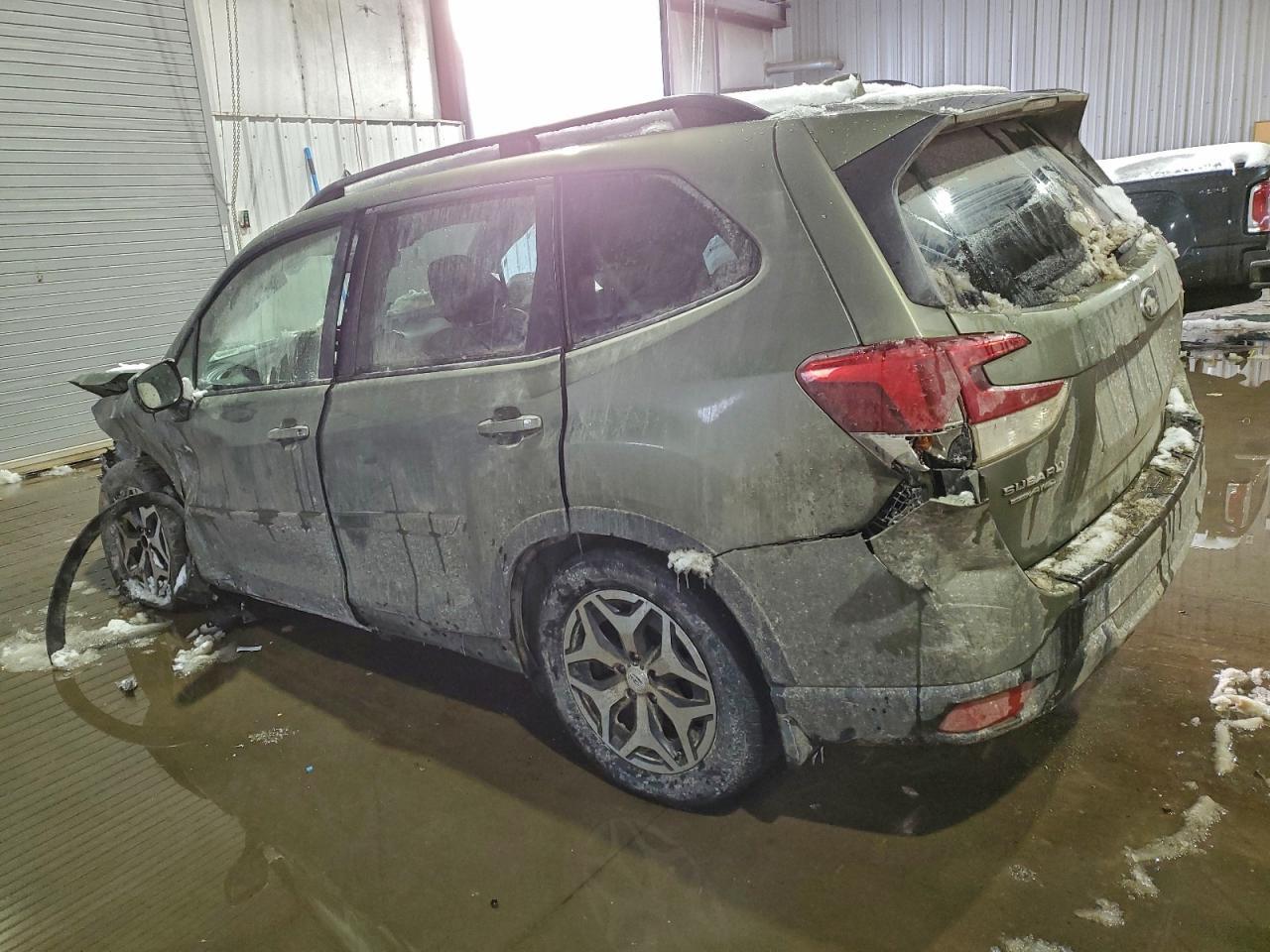 2021 SUBARU FORESTER