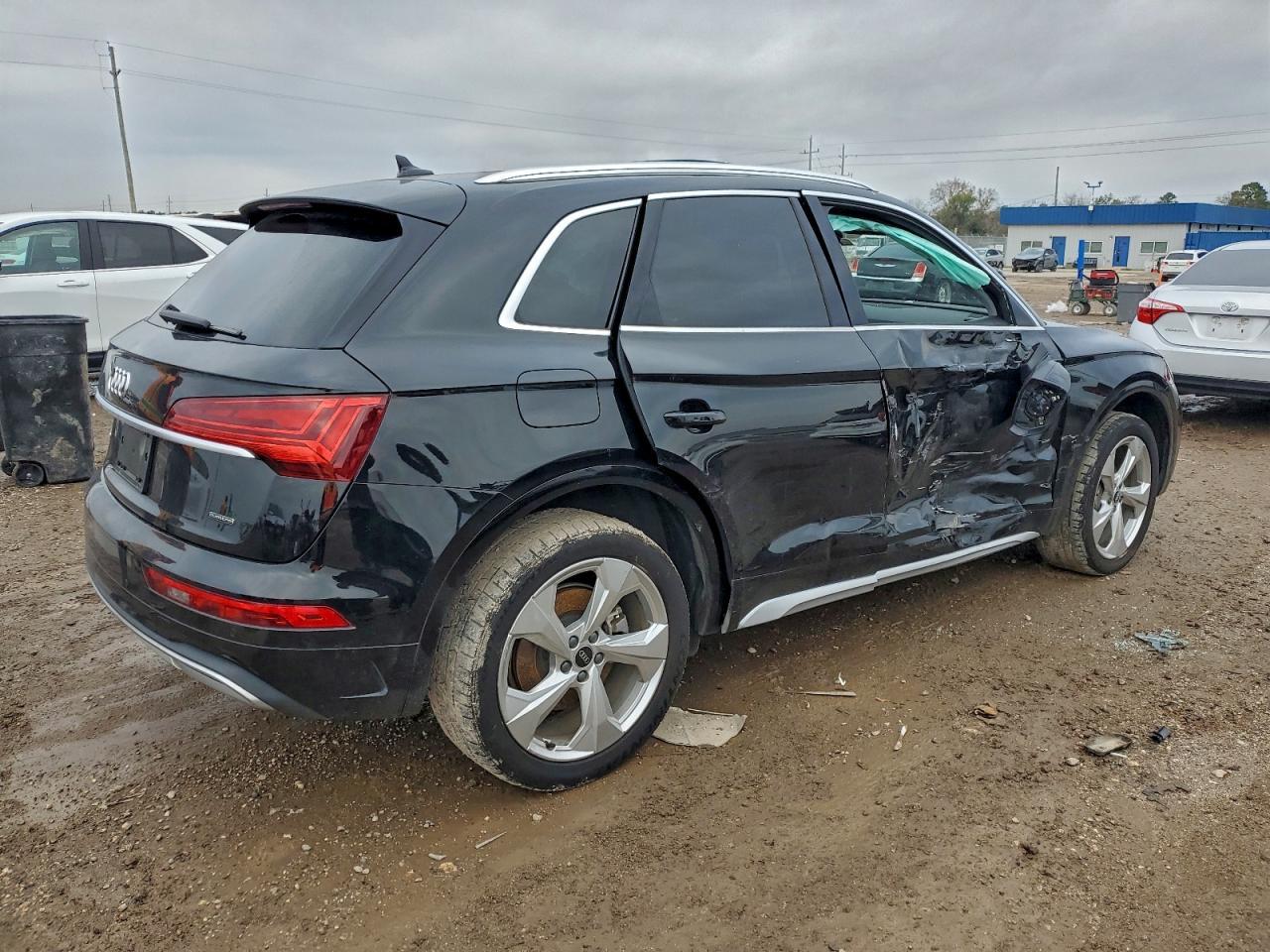 2021 AUDI Q5