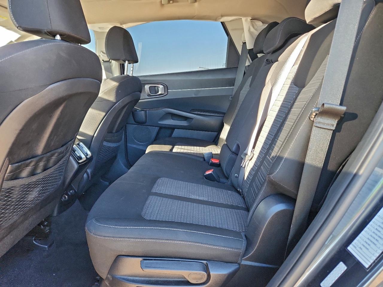 2022 KIA SORENTO
