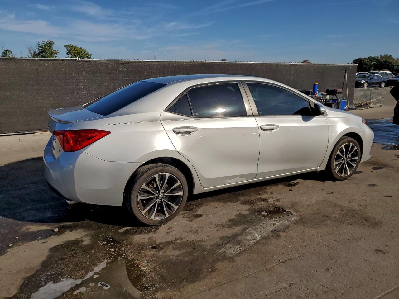 2018 TOYOTA COROLLA