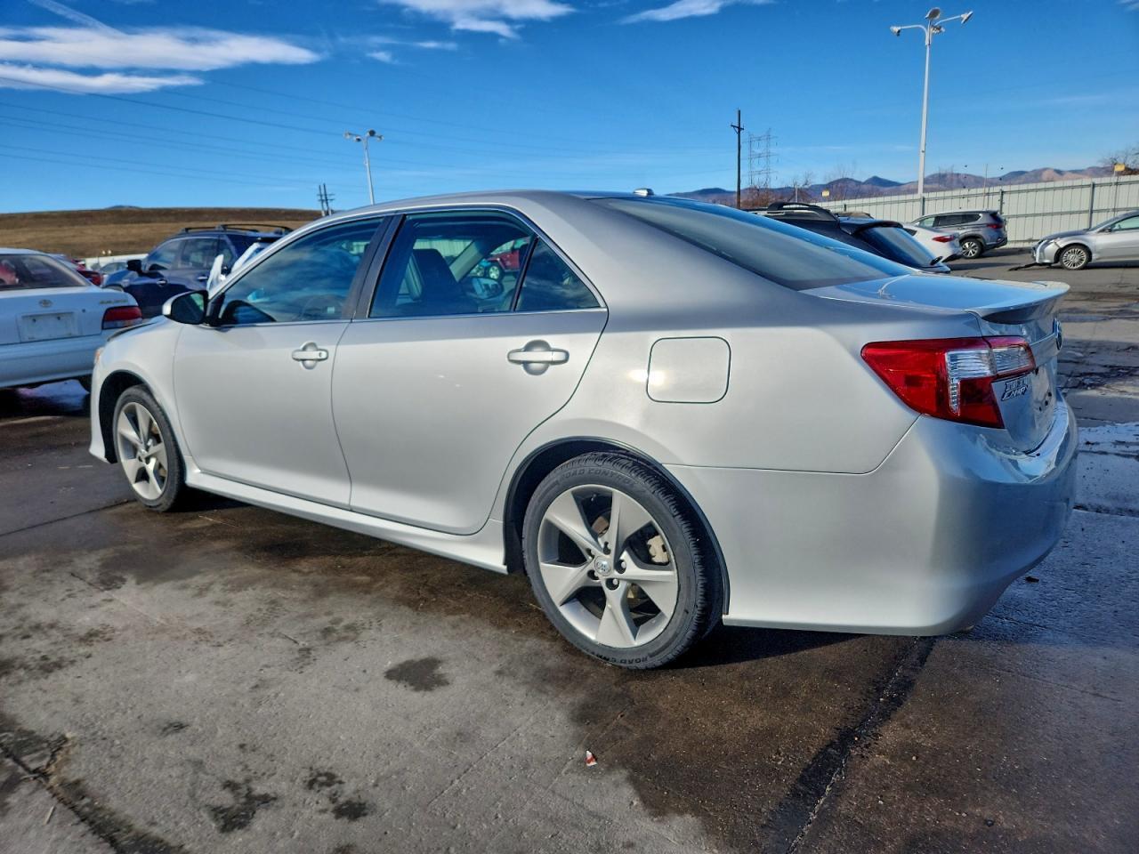 2012 TOYOTA CAMRY