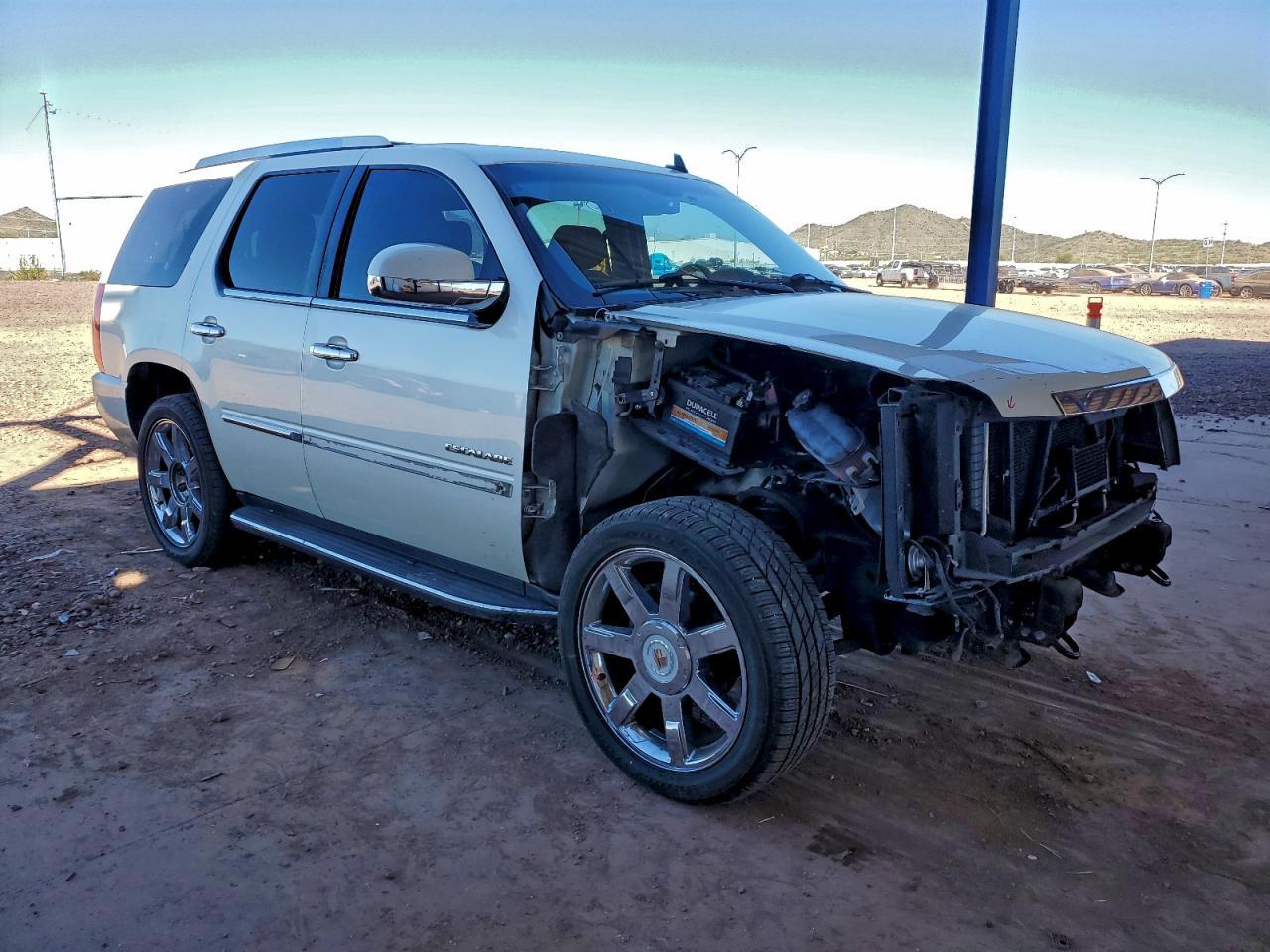 2014 CADILLAC ESCALADE