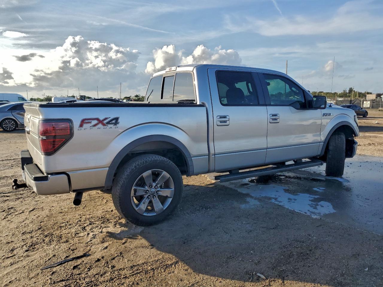 2013 FORD F-150