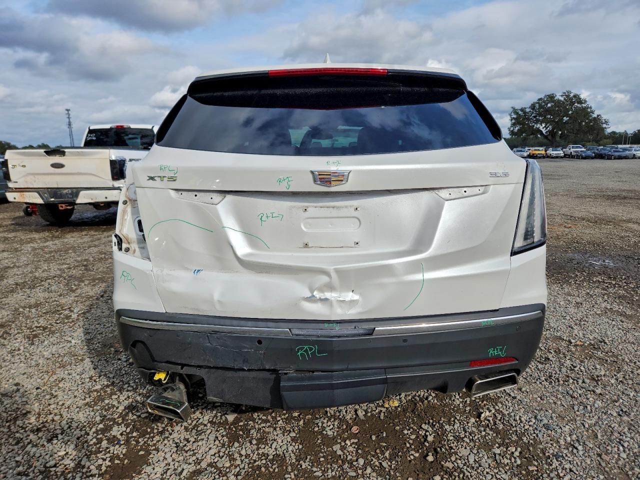 2019 CADILLAC XT5