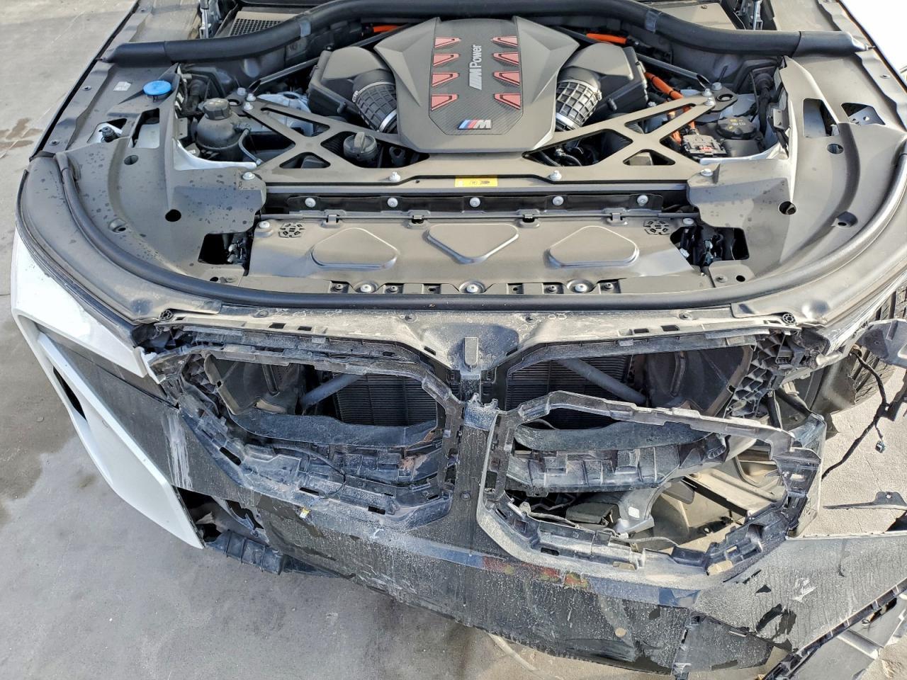 2023 BMW Xm