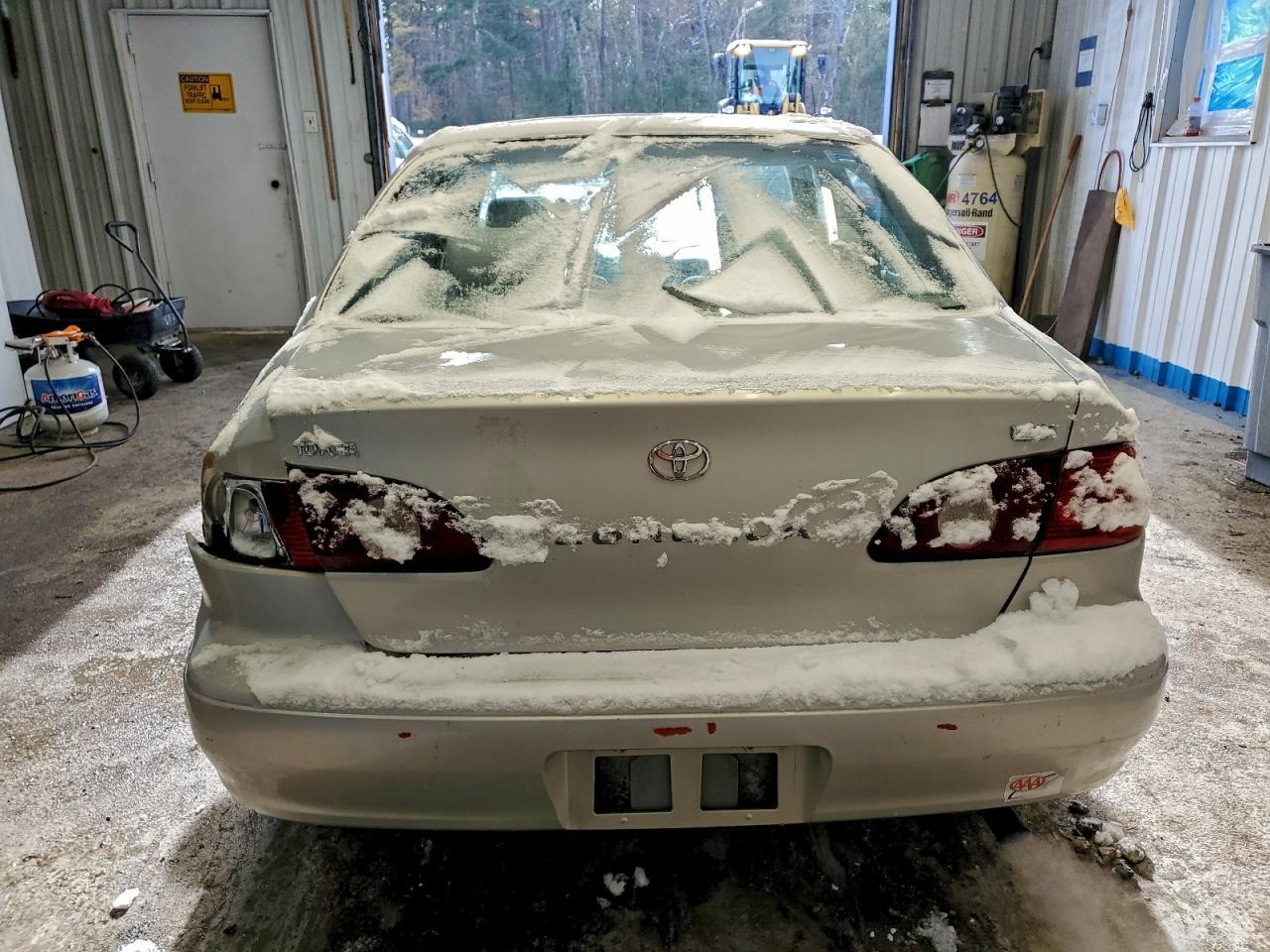 2002 TOYOTA COROLLA