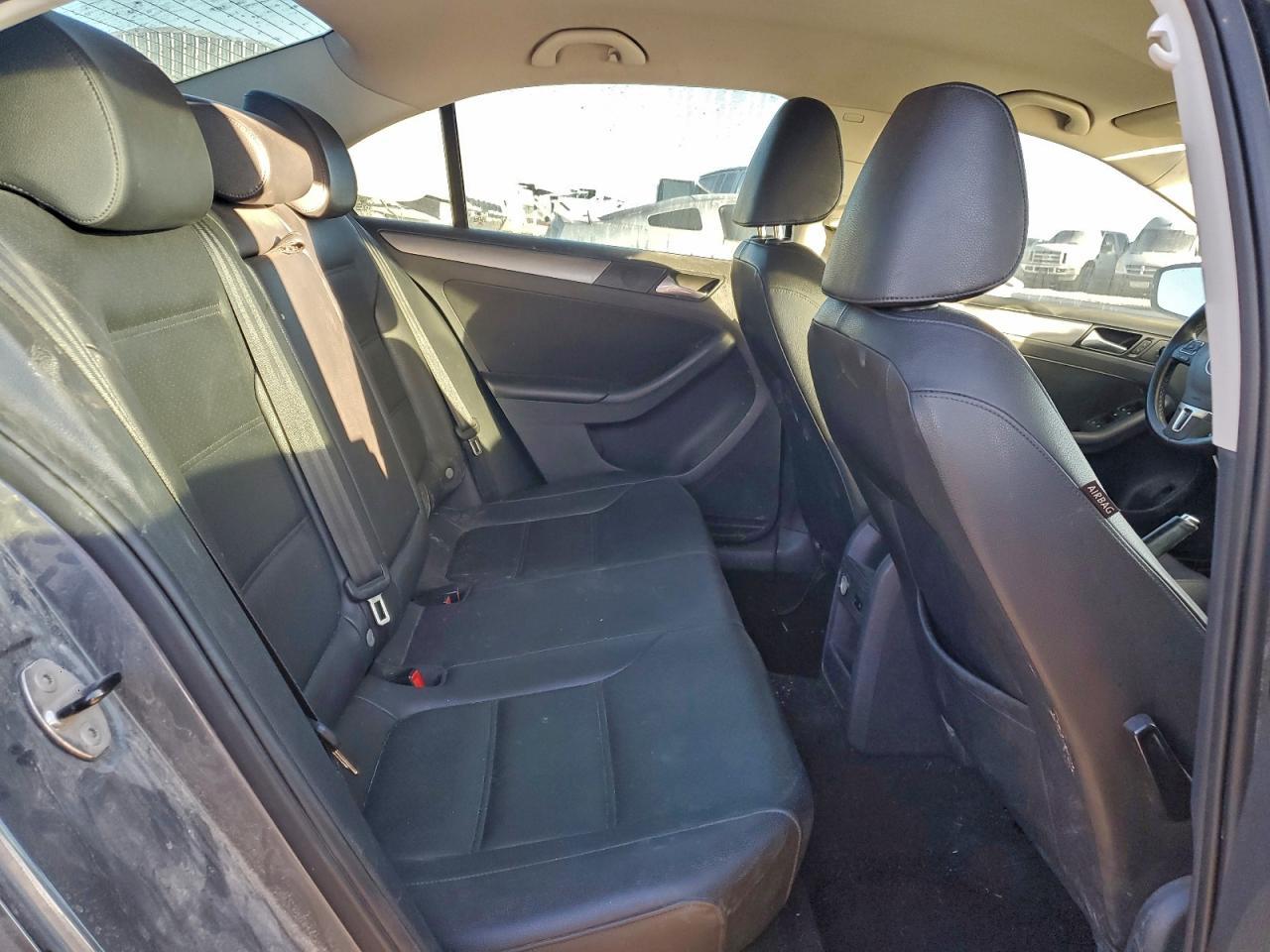 2014 VOLKSWAGEN JETTA