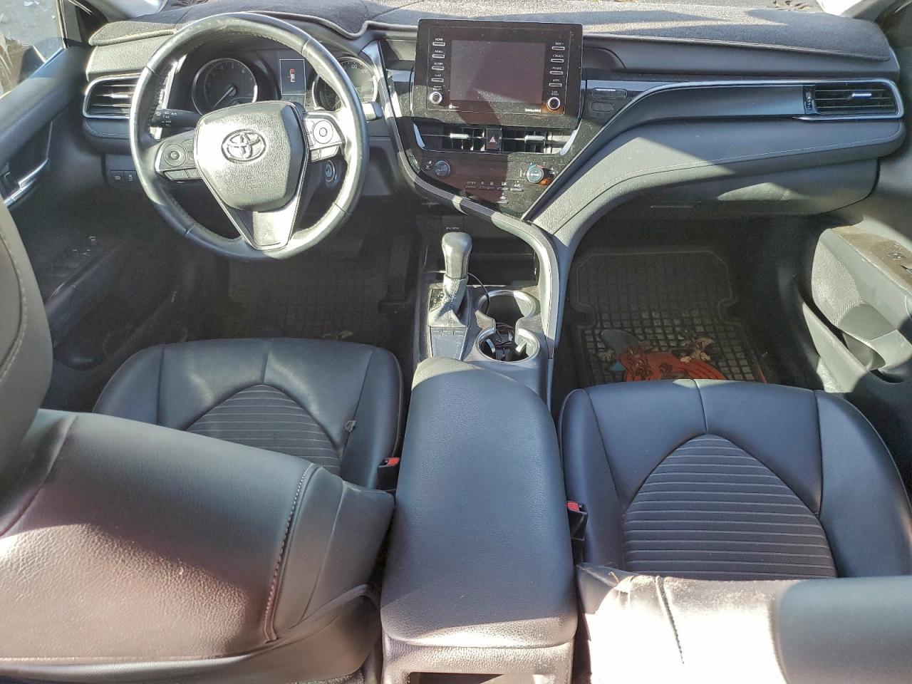 2022 TOYOTA CAMRY