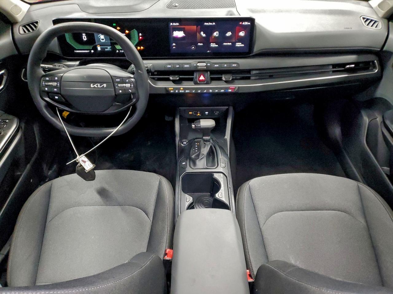 2025 KIA K4
