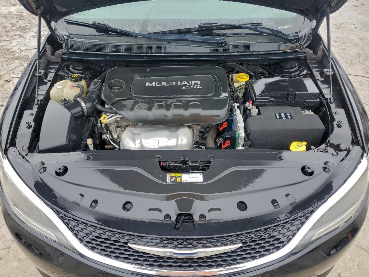 2016 CHRYSLER 200