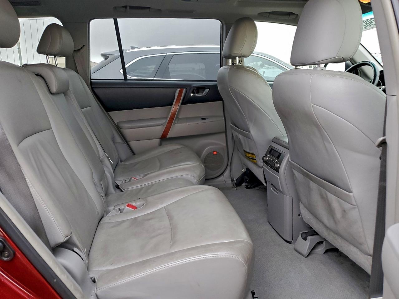2008 TOYOTA HIGHLANDER