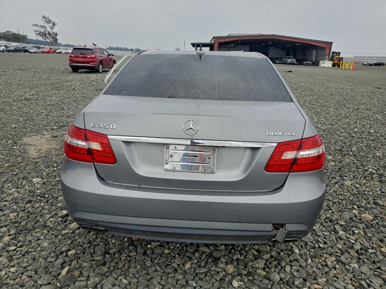 2011 MERCEDES-BENZ E-Class