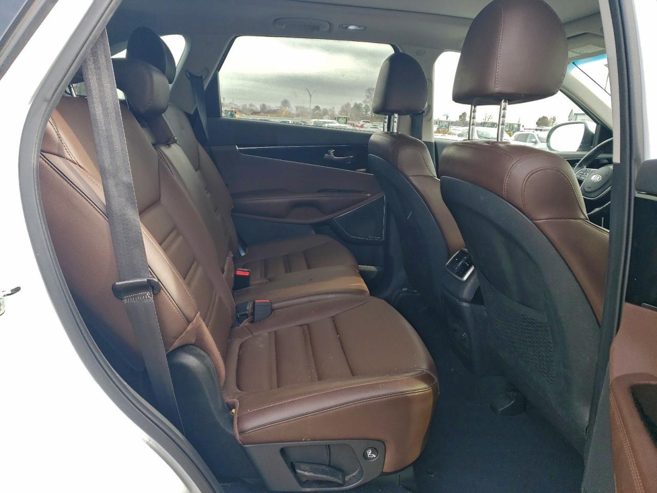 2020 KIA SORENTO